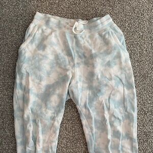Blue and white tie dye sweatpants by Rails